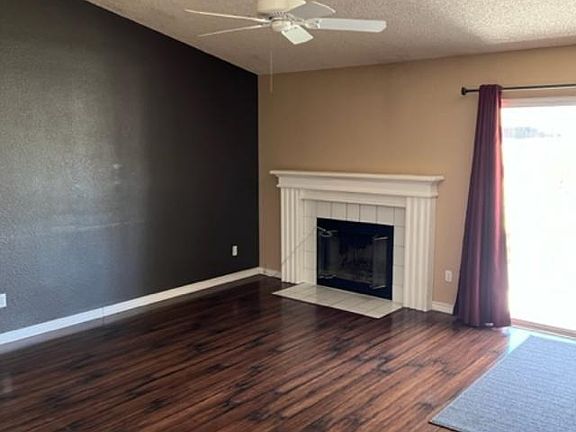 4th image of 7042 Loma Vista Ave