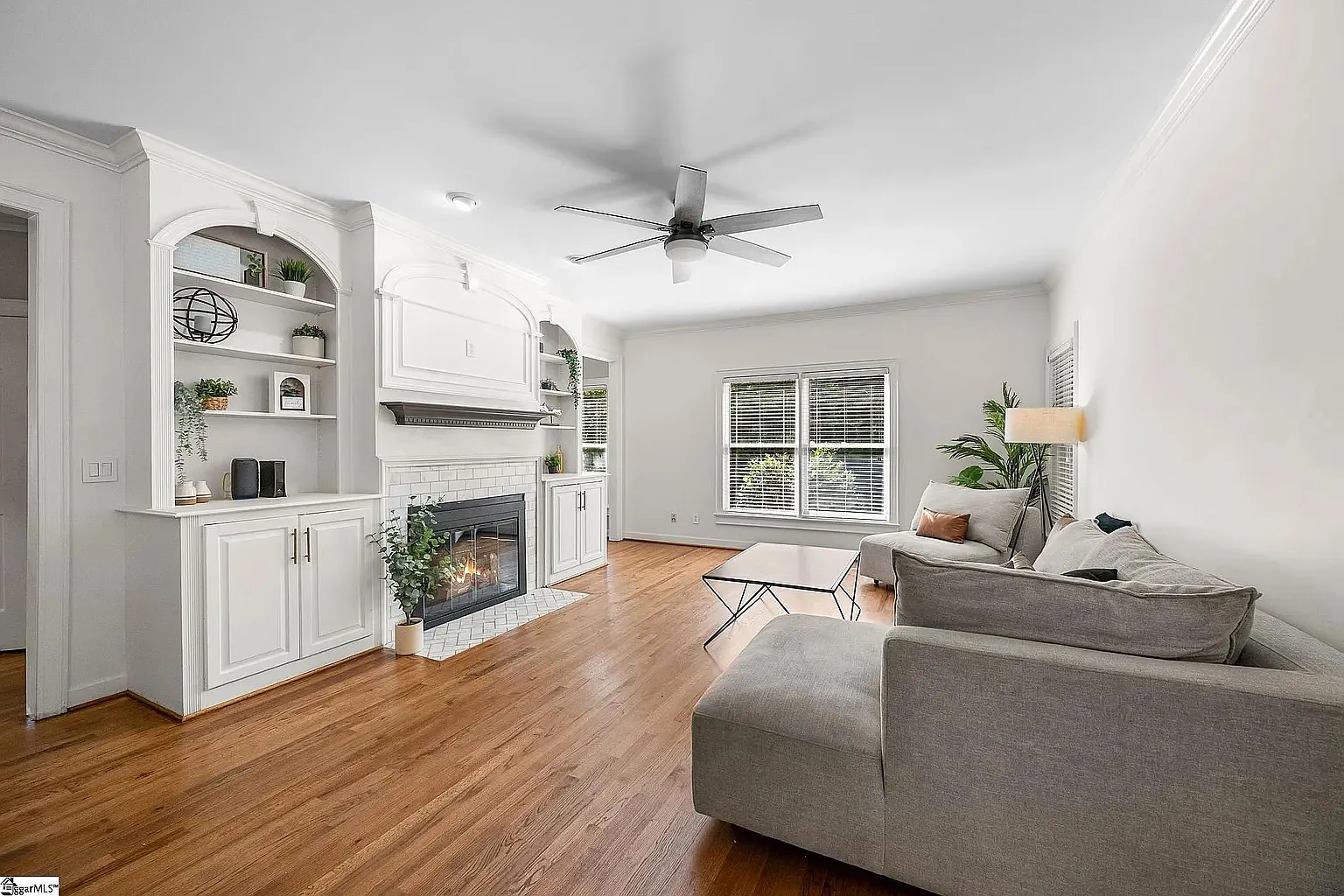 4 bed, 2950 sqft, $5,650 — Photo 4