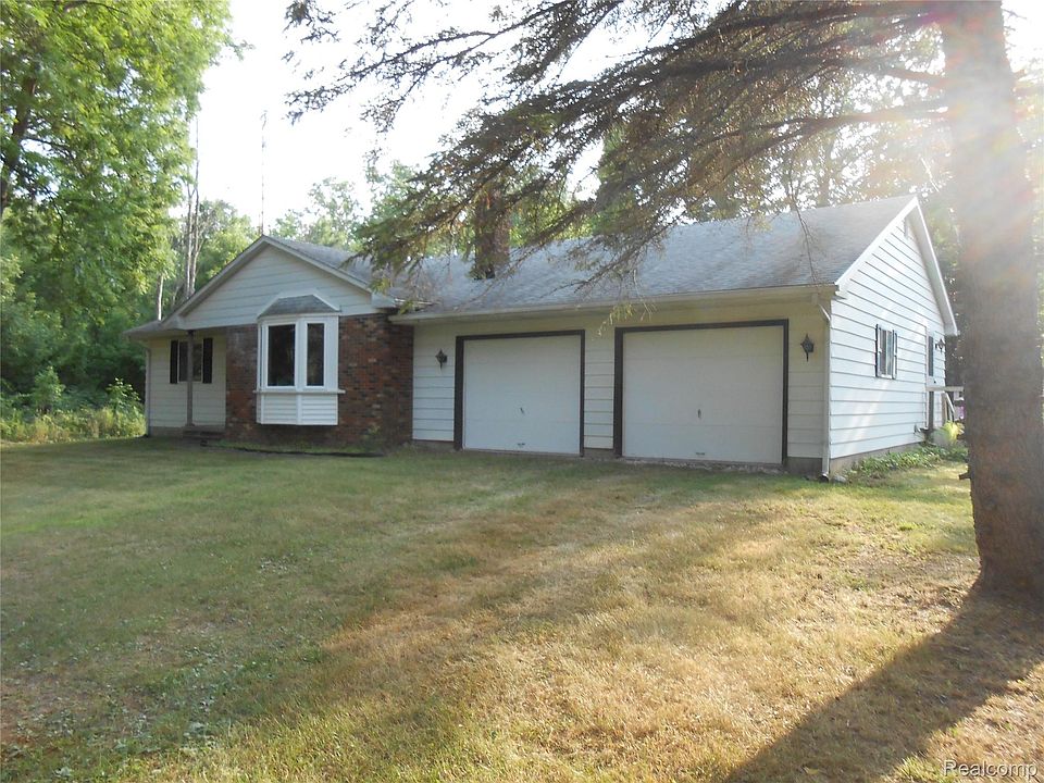 1st image of 4670 Babcock Rd
