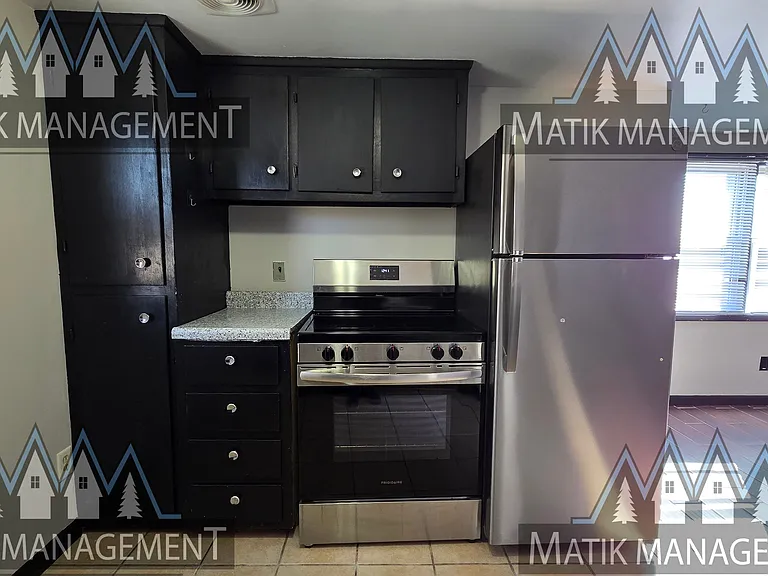 1644 1st Ave NE #2 — Photo 12