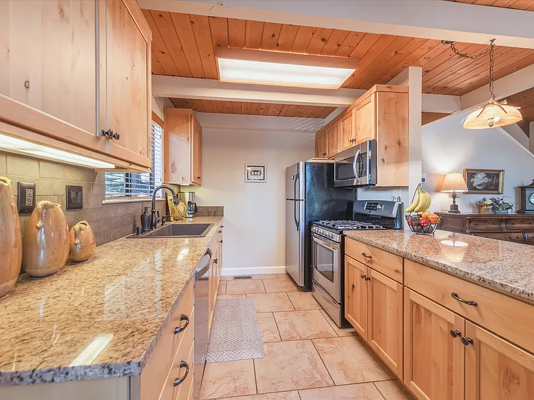 11642 Chamonix Rd — Photo 11