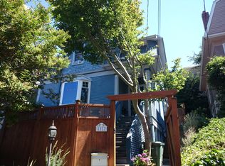 1022 Belmont Ave E, Seattle, WA 98102
