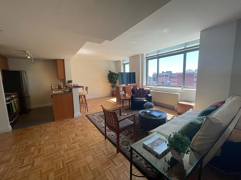 1500 Lexington Ave #16F — Photo 1
