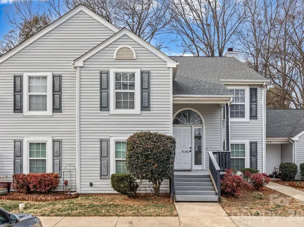 1560 Hunt Club Ct, Rock Hill, SC 29732