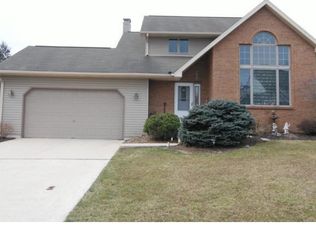 4204 Glenside Dr, Reading, PA 19605