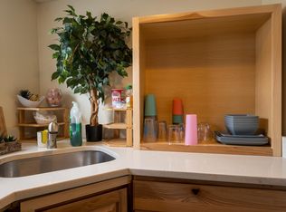 18 Riverview Ter #A/B, Hampton, NH 03842