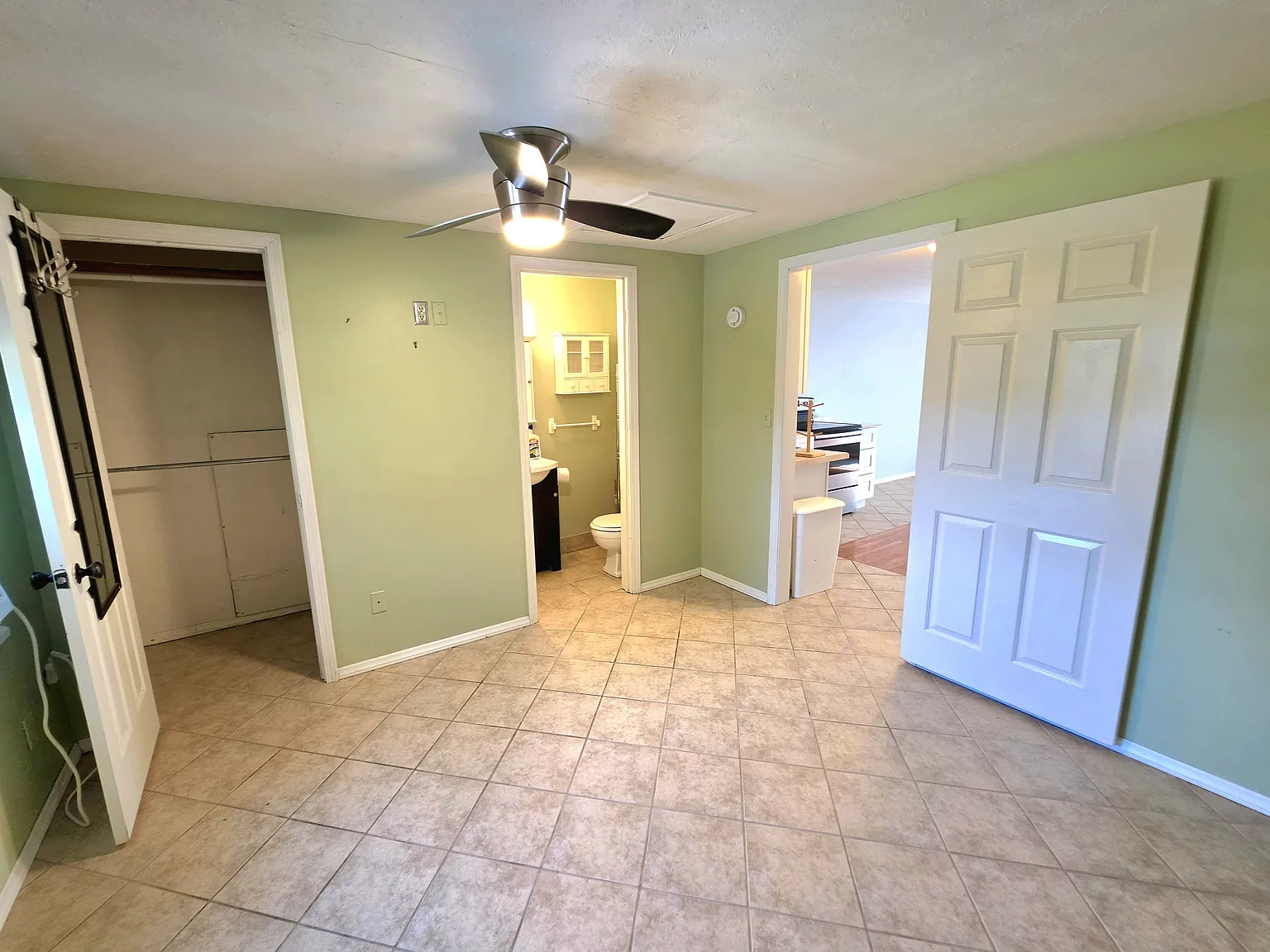 1 bed, $1,450 — Photo 4