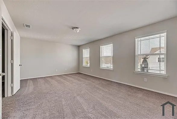 5913 Hopkins Dr — Photo 12