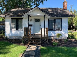 24815 Republic Ave, Oak Park, MI 48237