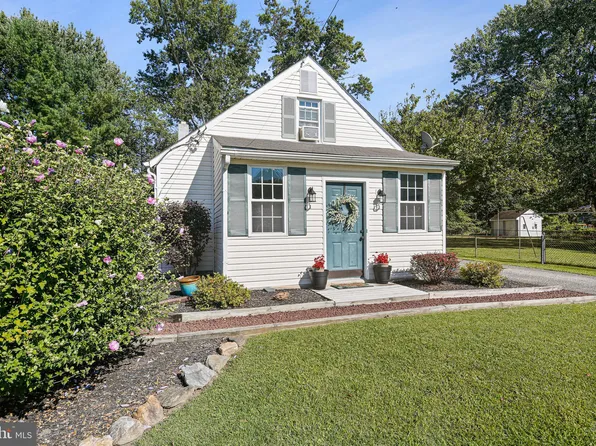 3322 Summit Ave, Parkville, MD 21234