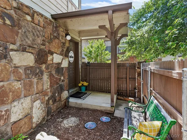 6374 S 80th East Ave APT A, Tulsa, OK 74133