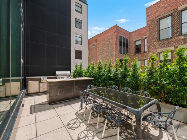 15 Union Square West image 6 of 21