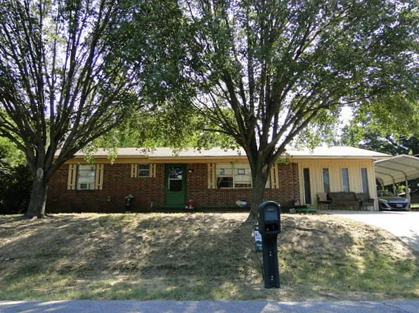 204 Flanagan Dr, Poteau, OK 74953