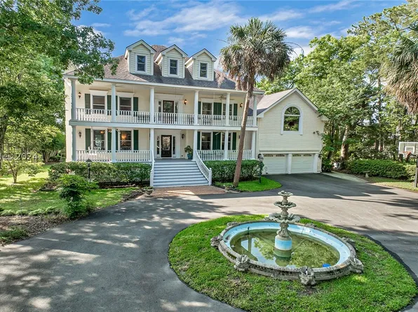 83 Peninsula Dr, Hilton Head Island, SC 29926
