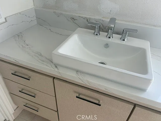 4372 Park Vicente — Photo 26