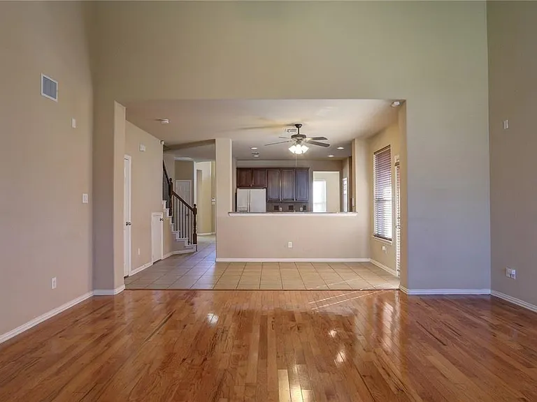 13393 Mondovi Dr — Photo 3