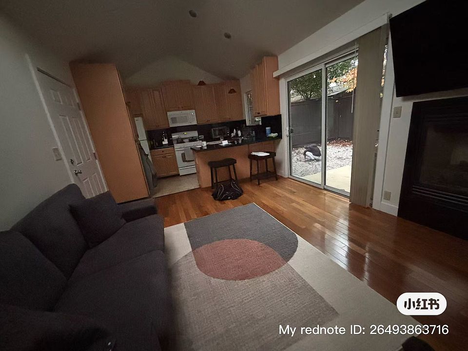 1st image of 2346 Richland Ave