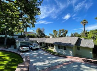 15537 Meadowgate Rd, Encino, CA 91436