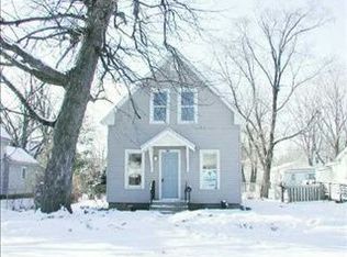 1328 3rd St NW, Cedar Rapids, IA 52405