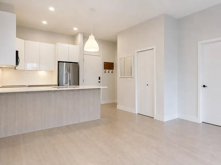 5486 199a St #520 — Photo 2