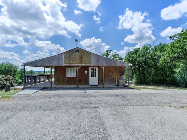 103 County Road 1641, Chico, TX 76431