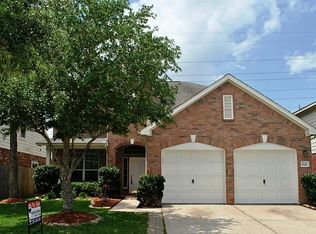 9327 Windy Spring Ln, Houston, TX 77089