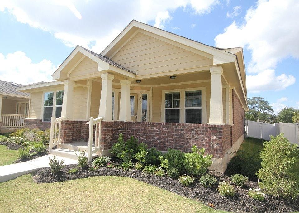 1609 Big Thicket Dr