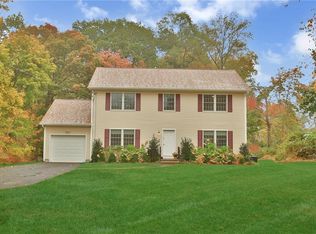 651 Knollwood Rd, White Plains, NY 10603