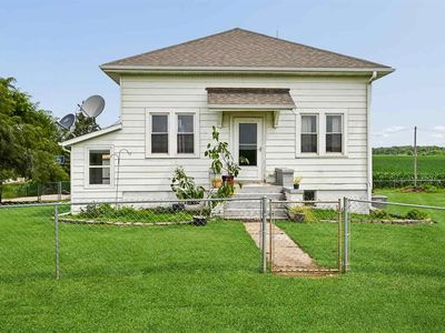 2797 Paris Rd, Central City, IA, 52214