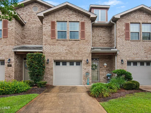 2065 Wilsons Plover Cir, Navarre, FL 32566