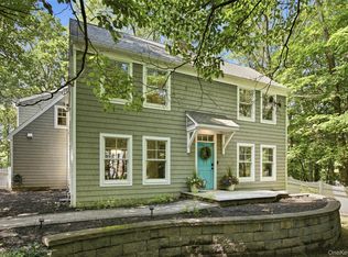 18 W Meadow Road, Setauket, NY 11733