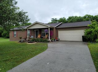 3807 Benji Ln, Corryton, TN 37721