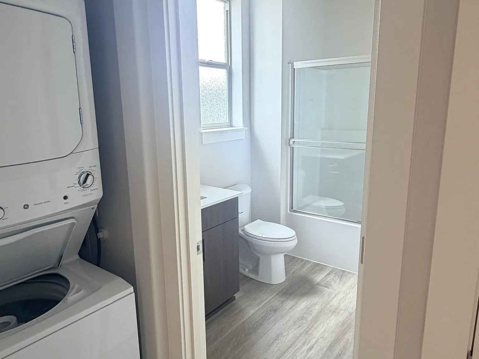 3 bed, 1530 sqft, $2,595 — Photo 2