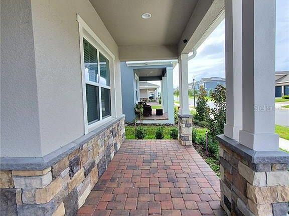 3rd image of 15776 Sweet Lemon Way