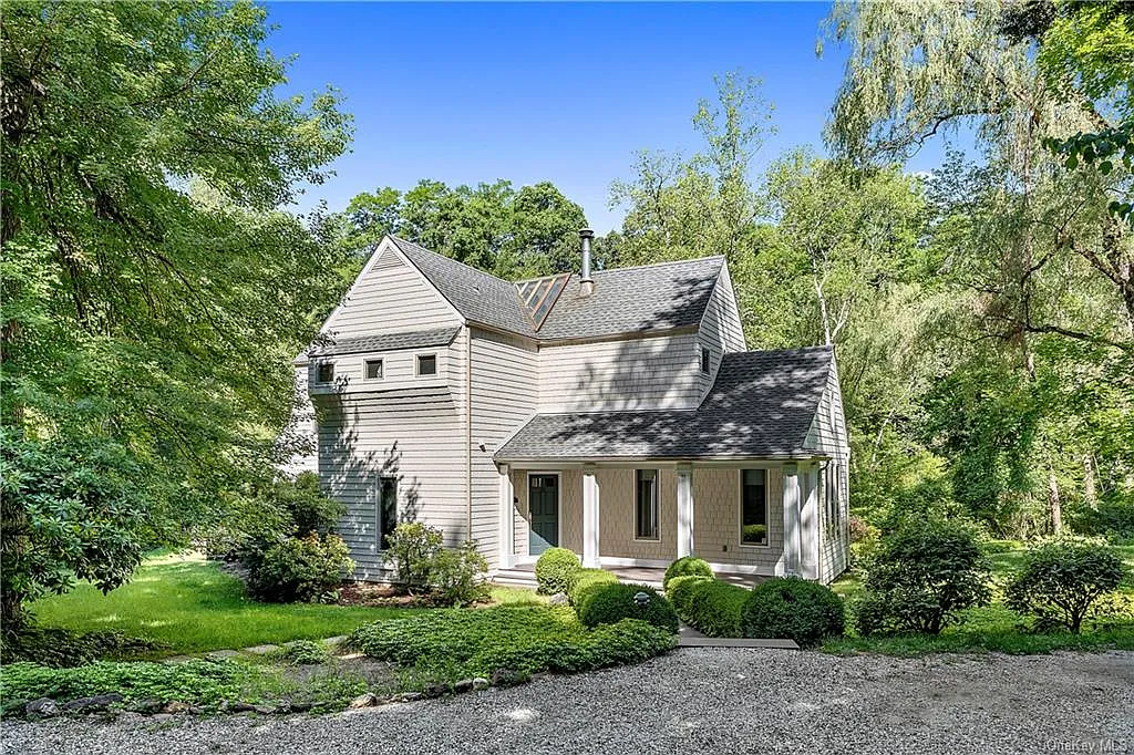 26 Gray Rock Ln photo 1