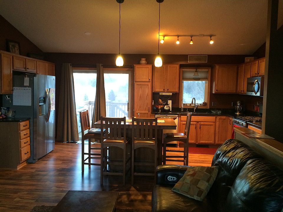 1st image of 1033 Sunrise Ln