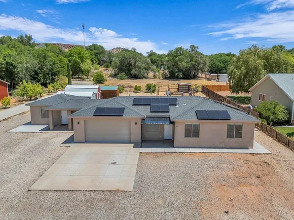 40 W Pecan Ln, Leeds, UT 84746