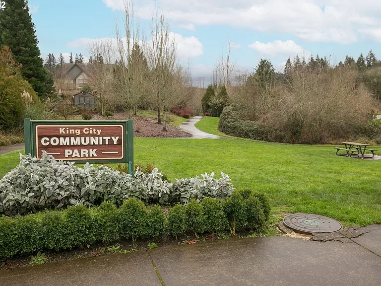 17335 SW Montague Way — Photo 26