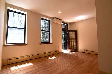 Rented by Triplemint