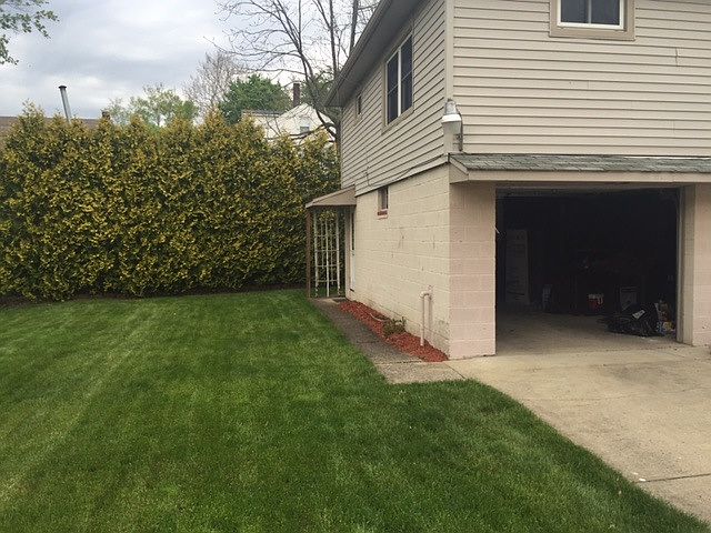 1st image of 340 1/2 E Kline St