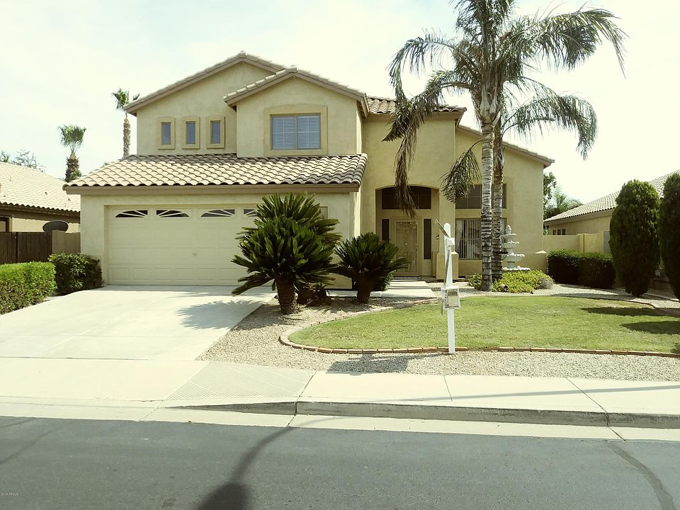 1st image of 363 W Raven Dr