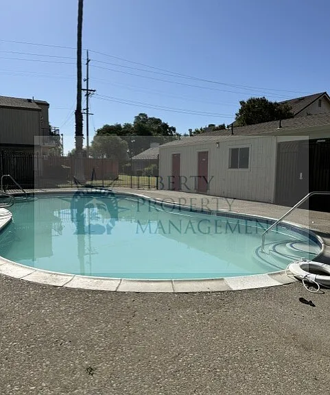 1819 S Cherokee Ln #71 — Photo 15