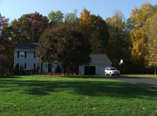 7604 Merle Rdg, Baldwinsville, NY 13027