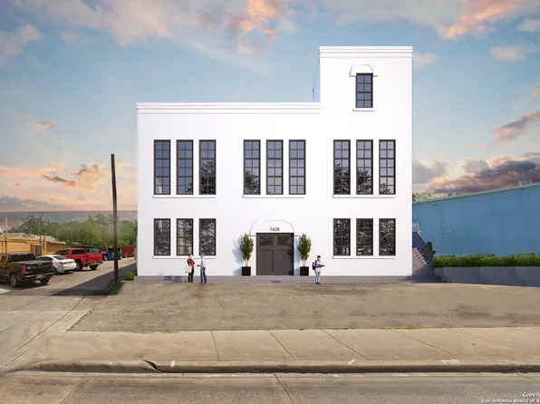 1426 S NEW BRAUNFELS AVE, San Antonio, TX 78210