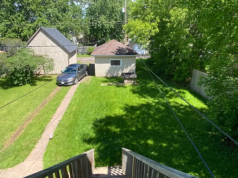 2 bed, 1.0 bath, $975 — Photo 6