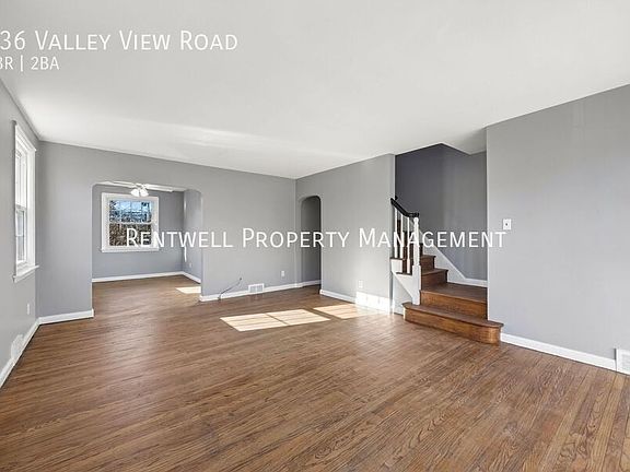 3rd image of 336 Valley View Rd