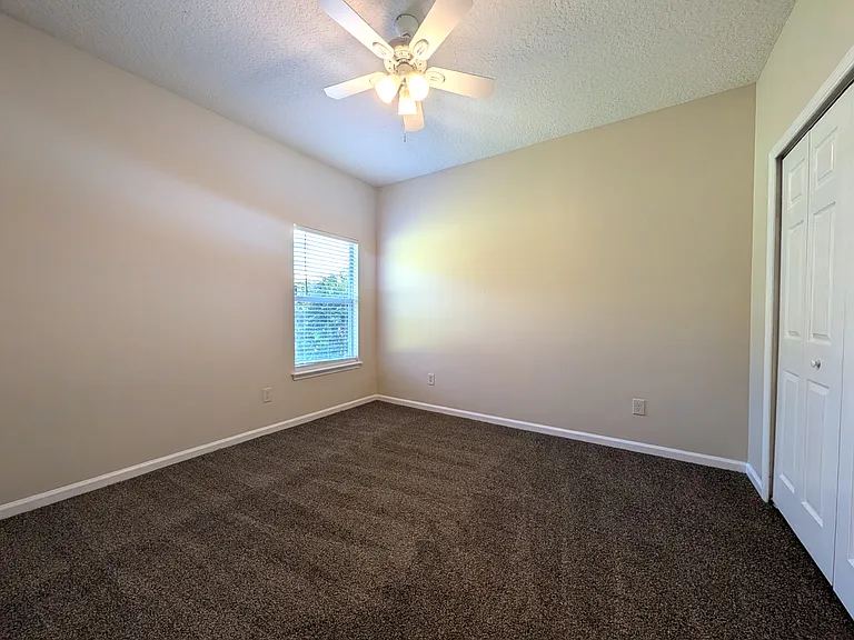 5190 Johnson Lake Ct — Photo 15