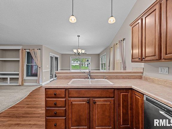 5th image of 3564 Black Lion Cir