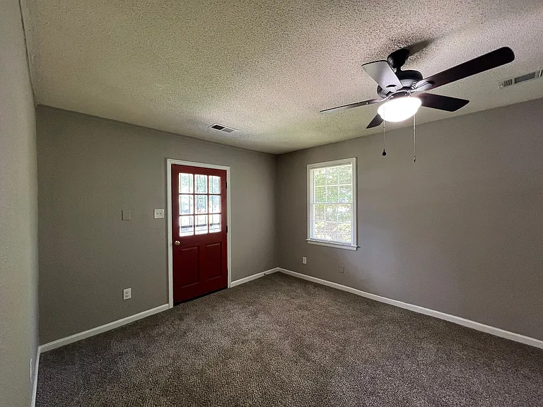 25 E McKellar Ave — Photo 10