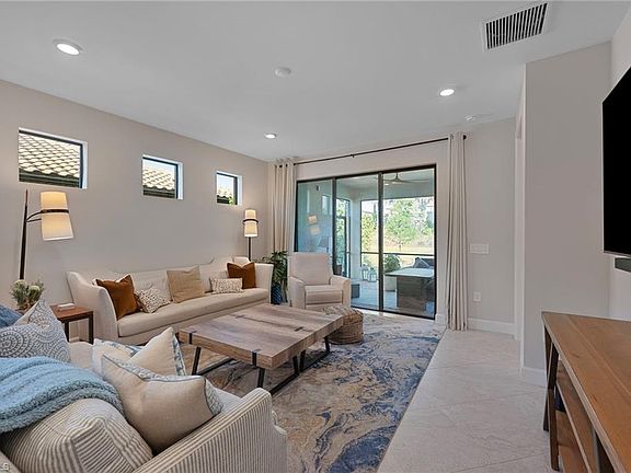 4th image of 12390 Canal Grande DR